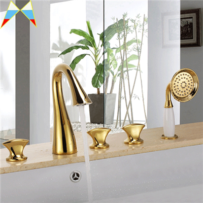 Delta 5 Hole Tub Faucet